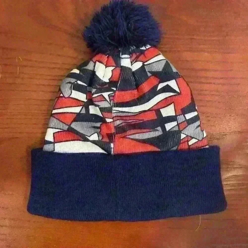 NFL Team Apparel New England‎ Patriots Hat Youth Knit Winter Pom Pom